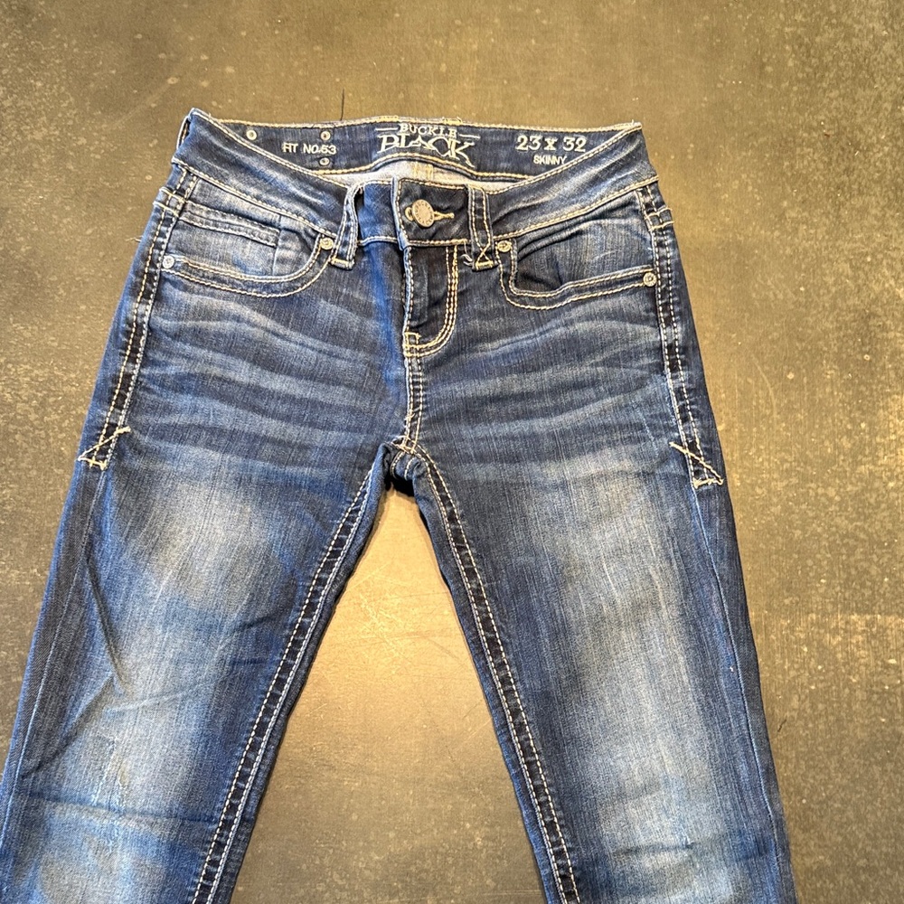 Buckle Black Brand Dark Blue Women's Skinny Jeans Low rise size 24x32
